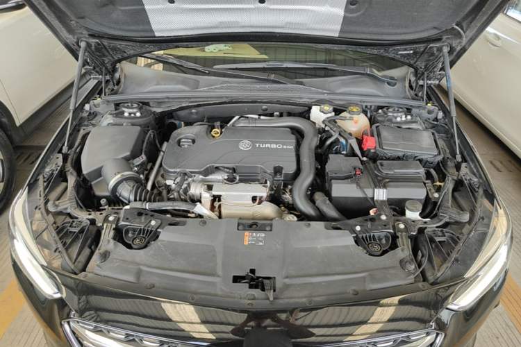 Used Buick Regal 2023 552T Smart Enjoyment Version Engine Bay