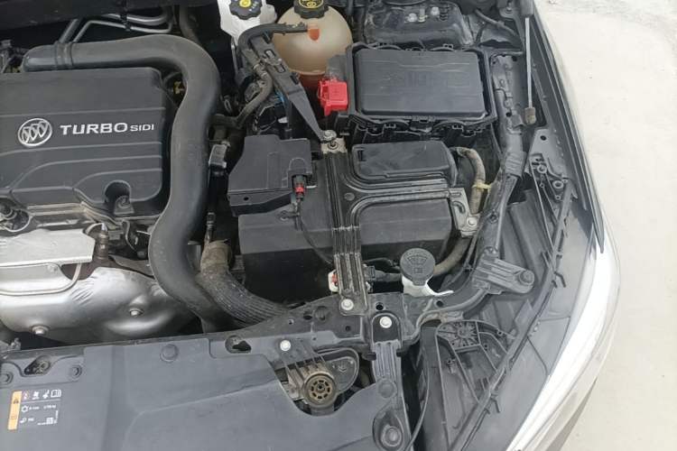 Used Buick Regal 2023 552T Smart Enjoyment Version Engine Bay Left