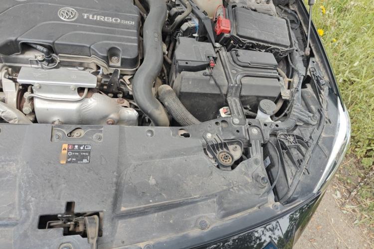 Used Buick Regal 2023 552T Smart Enjoyment Version Engine Bay Left