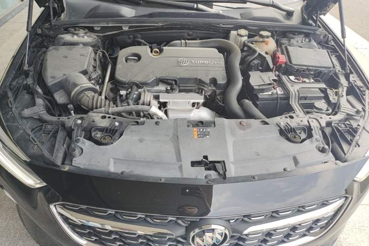 Used Buick Regal 2023 552T Smart Enjoyment Version Engine Bay