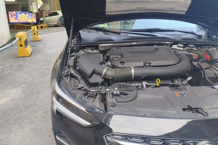 Used Buick Regal 2023 652T Smart Enjoyment Version Engine Bay Right