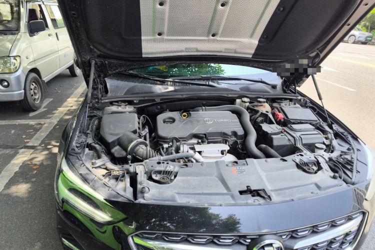 Used Buick Regal 2023 552T Smart Enjoyment Version Engine Bay Right