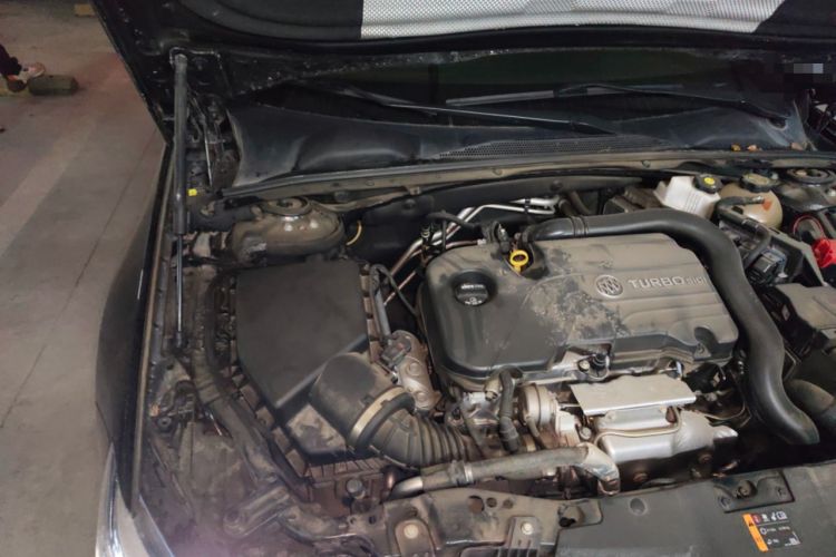 Used Buick Regal 2023 552T Smart Enjoyment Version Engine Bay Right