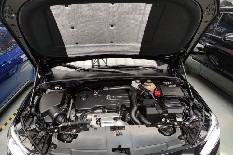Used Buick Regal 2023 552T Smart Enjoyment Version Engine Bay