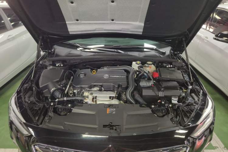 Used Buick Regal 2023 552T Smart Enjoyment Version Engine Bay