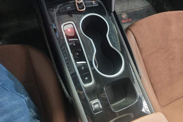 Used Buick Regal 2023 552T Smart Enjoyment Version Gear Lever