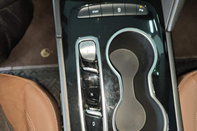 Used Buick Regal 2023 552T Smart Enjoyment Version Gear Lever