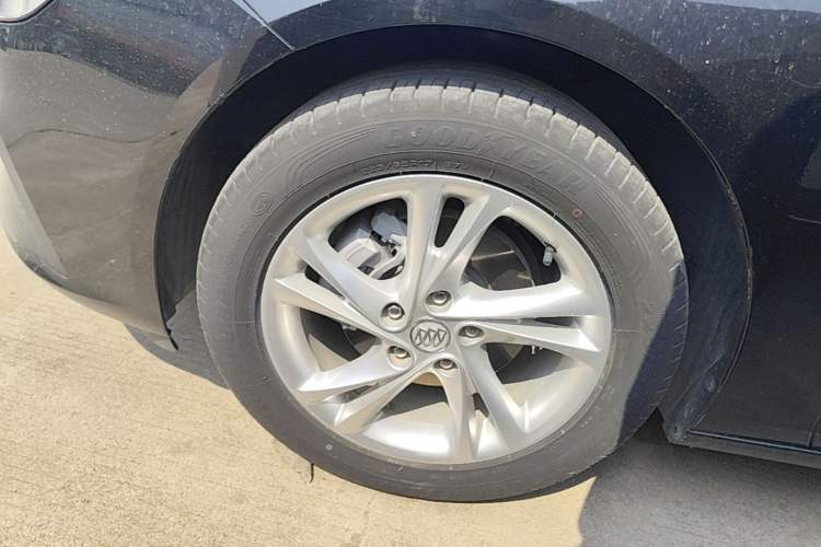 Used Buick Regal 2023 552T Smart Enjoyment Version Left Front Wheel Hub