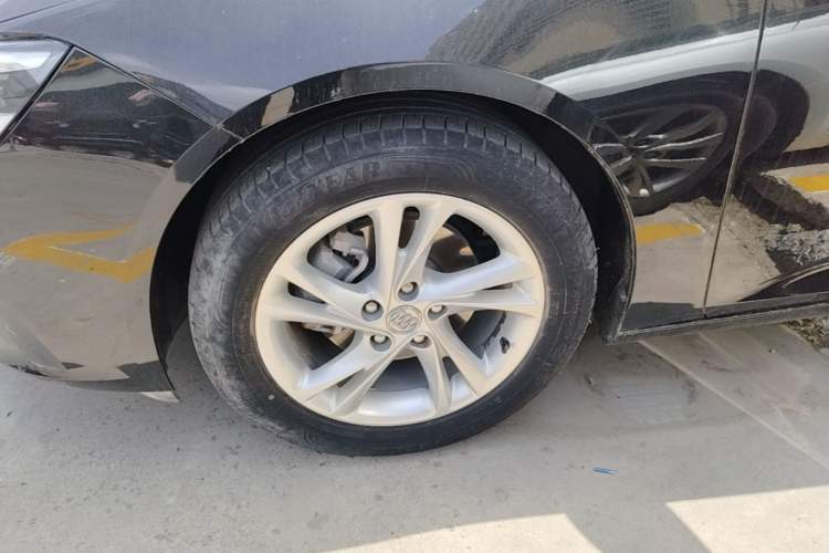 Used Buick Regal 2023 552T Smart Enjoyment Version Left Front Wheel Hub