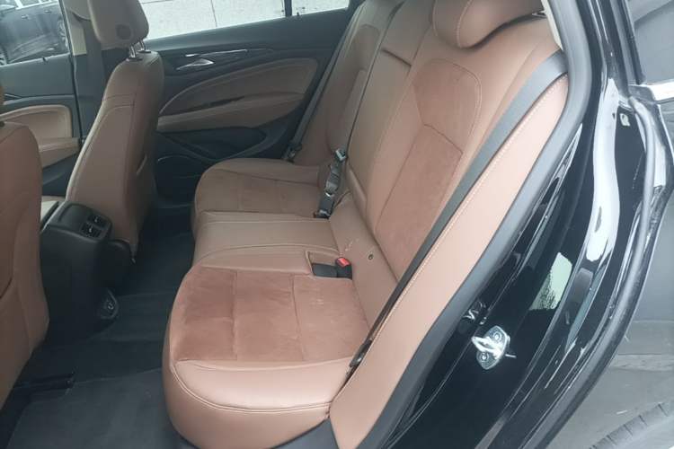 Used Buick Regal 2023 552T Smart Enjoyment Version Left Rear Seat