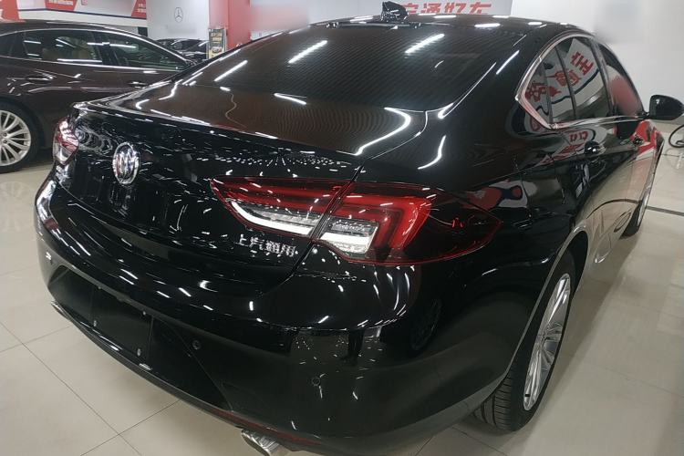 Used Buick Regal 2023 652T Smart Enjoyment Version Rear Right 45 Deg