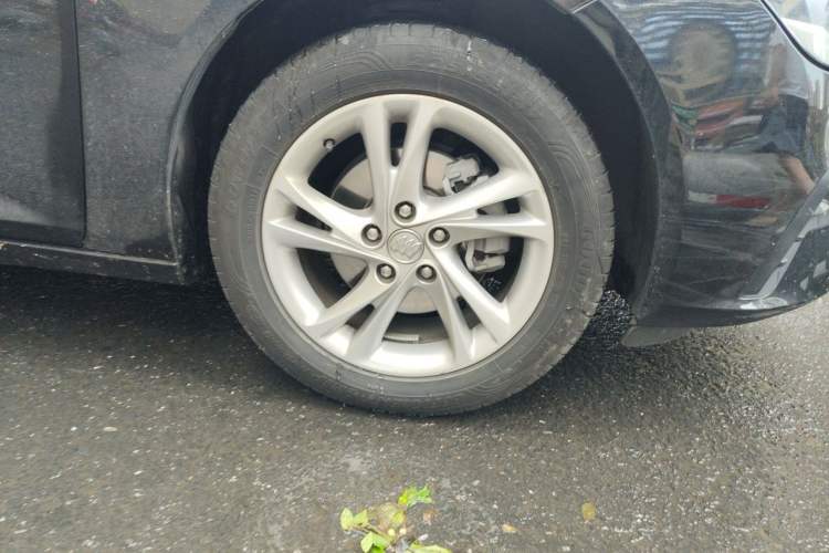 Used Buick Regal 2023 552T Smart Enjoyment Version Right Front Wheel Hub