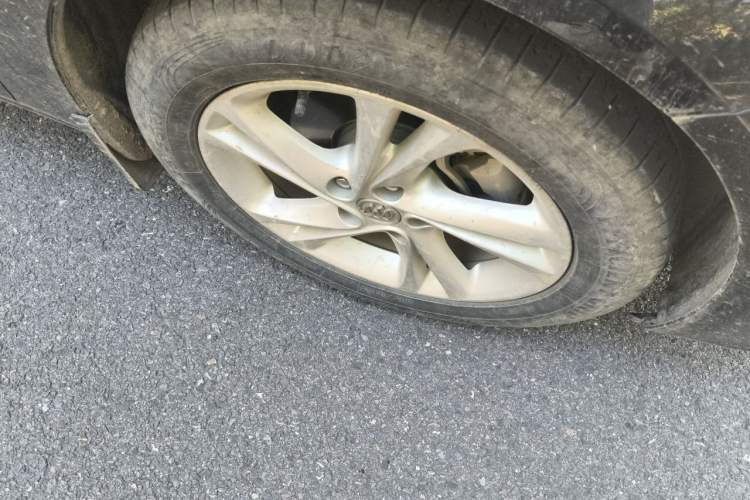 Used Buick Regal 2023 552T Smart Enjoyment Version Right Front Wheel Hub