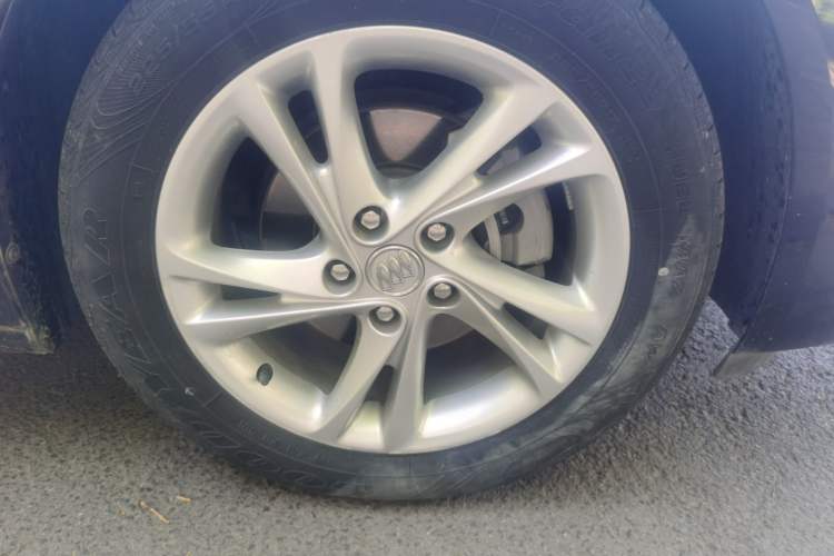 Used Buick Regal 2023 552T Smart Enjoyment Version Right Front Wheel Hub