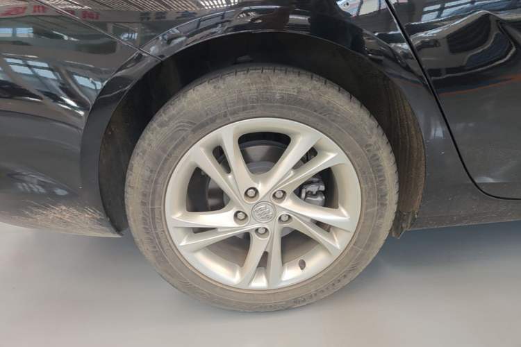 Used Buick Regal 2023 552T Smart Enjoyment Version Right Rear Wheel Hub