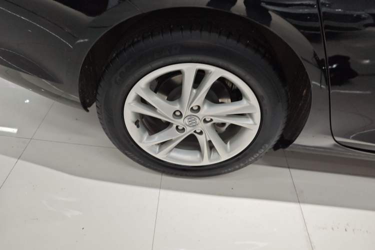 Used Buick Regal 2023 552T Smart Enjoyment Version Right Rear Wheel Hub