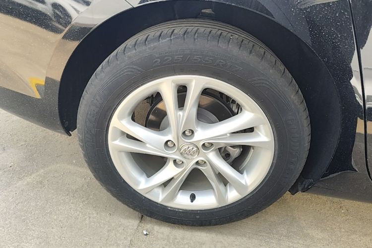 Used Buick Regal 2023 552T Smart Enjoyment Version Right Rear Wheel Hub