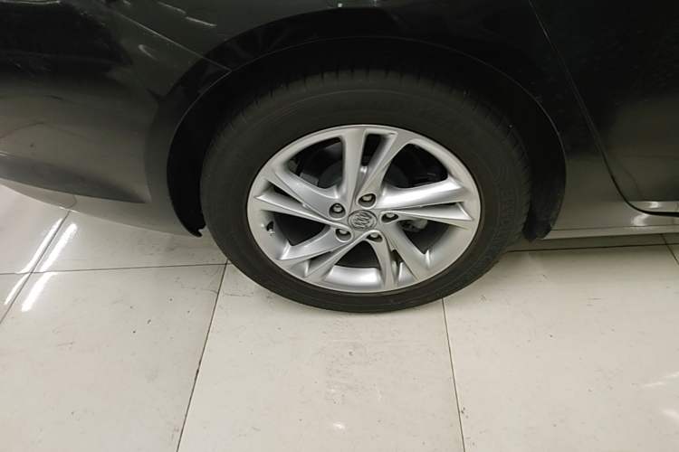 Used Buick Regal 2023 552T Smart Enjoyment Version Right Rear Wheel Hub