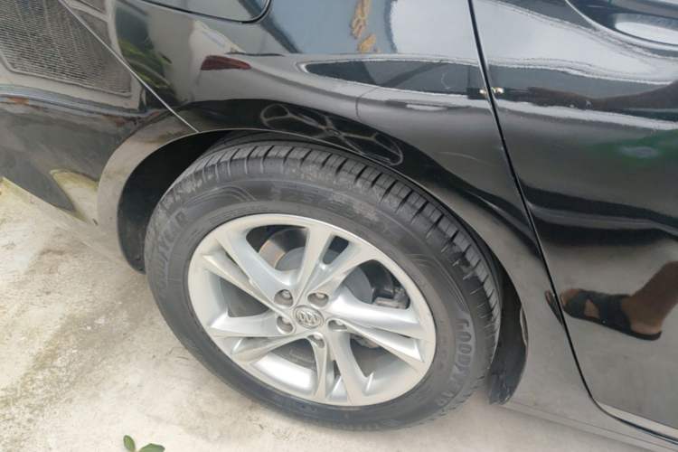 Used Buick Regal 2023 552T Smart Enjoyment Version Right Rear Wheel Hub