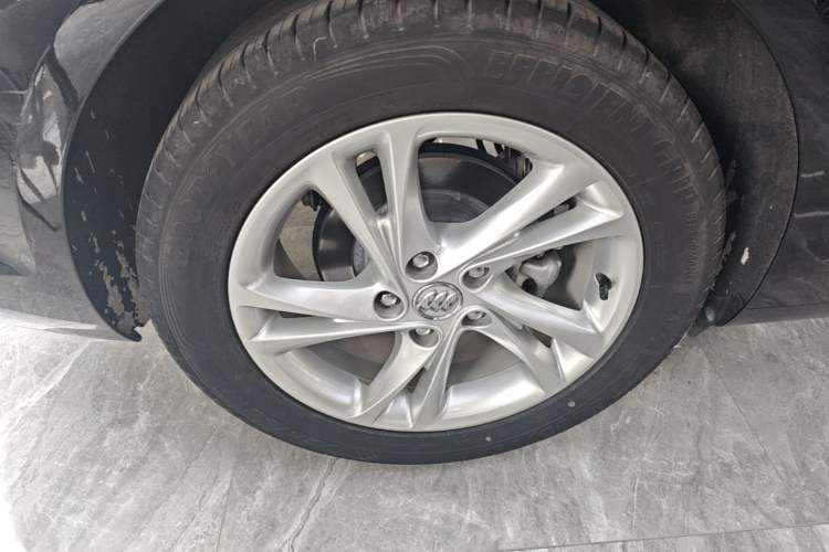 Used Buick Regal 2023 552T Smart Enjoyment Version Right Rear Wheel Hub