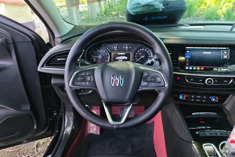 Used Buick Regal 2023 552T Smart Enjoyment Version Steering Wheel