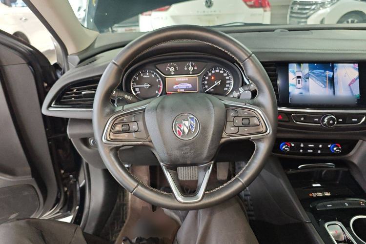 Used Buick Regal 2023 552T Smart Enjoyment Version Steering Wheel