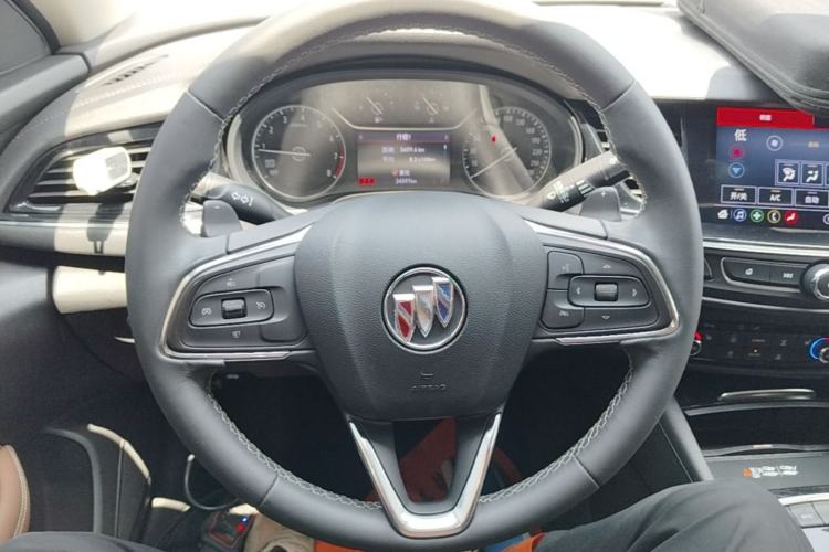 Used Buick Regal 2023 552T Smart Enjoyment Version Steering Wheel