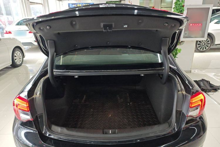 Used Buick Regal 2023 552T Smart Enjoyment Version Trunk