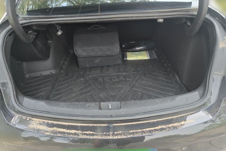 Used Buick Regal 2023 552T Smart Enjoyment Version Trunk