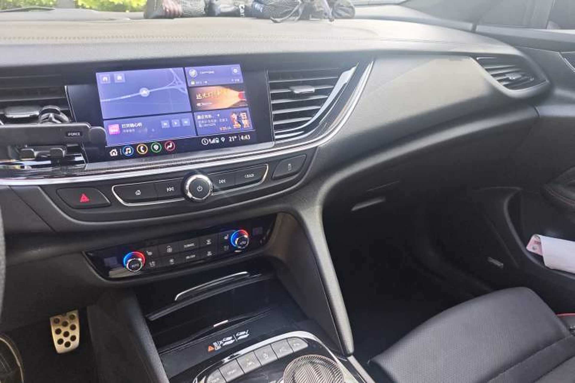 Used Buick Regal 2023 GS Prestige Model Audio And AC Panel
