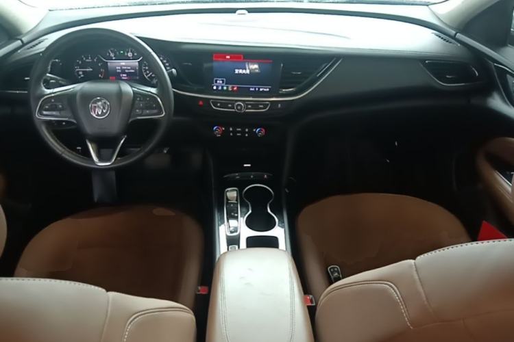 Used Buick Regal 2023 552T Smart Enjoyment Version Center Console