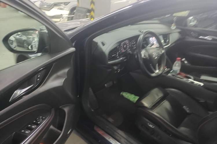 Used Buick Regal 2023 GS Prestige Model Driver Seat