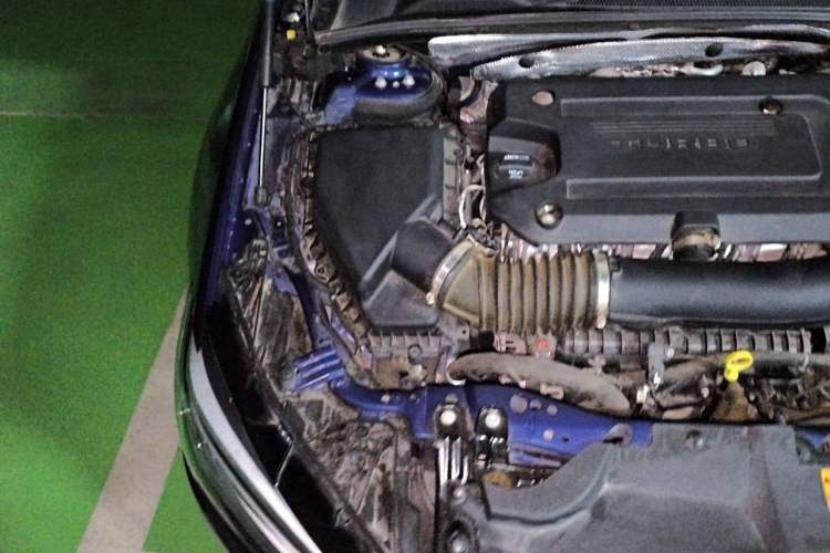 Used Buick Regal 2023 GS Prestige Model Engine Bay Right