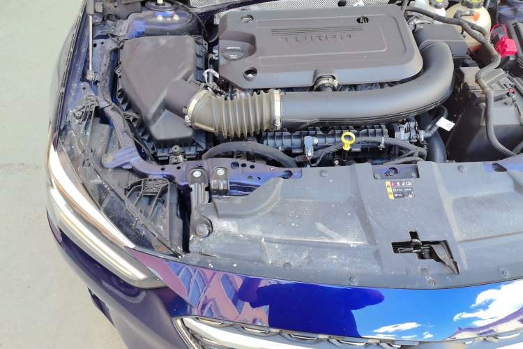Used Buick Regal 2023 GS Prestige Model Engine Bay Right