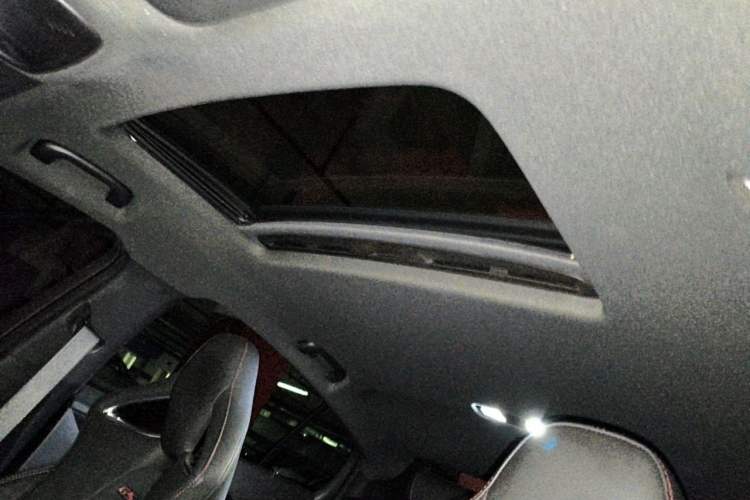 Used Buick Regal 2023 GS Prestige Model Headliner