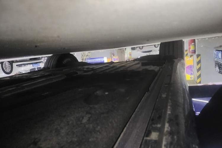 Used Buick Regal 2023 GS Prestige Model Right Side Sill