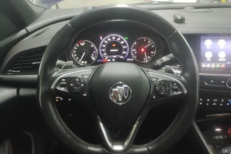 Used Buick Regal 2023 GS Prestige Model Steering Wheel