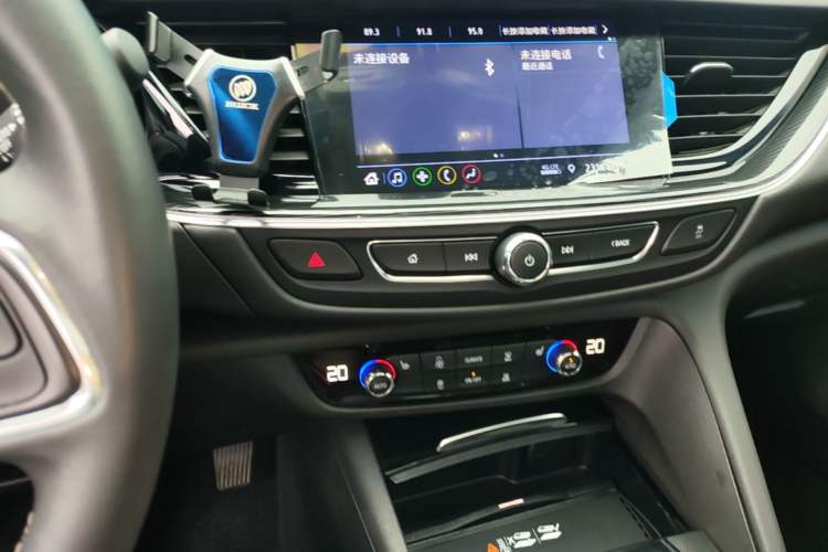 Used Buick Regal 2023 552T Smart Enjoyment Version Audio And AC Panel