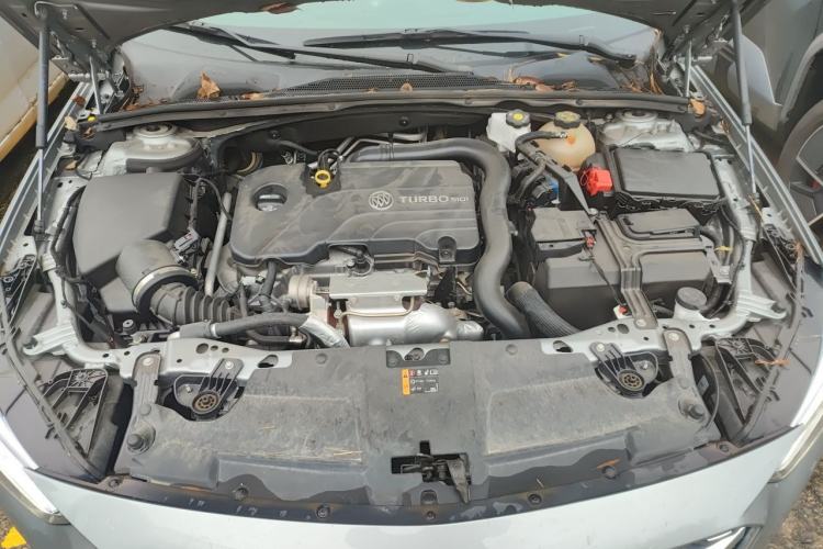 Used Buick Regal 2023 552T Smart Enjoyment Version Engine Bay