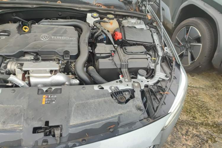 Used Buick Regal 2023 552T Smart Enjoyment Version Engine Bay Left
