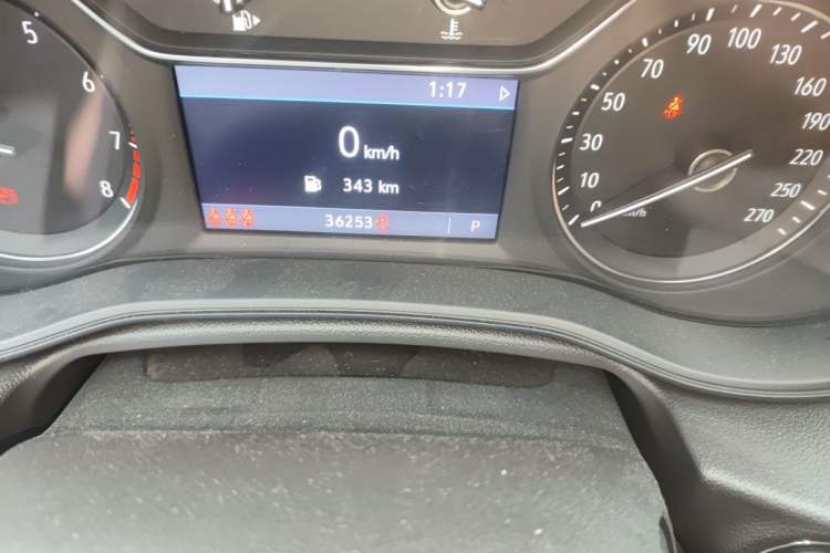 Used Buick Regal 2023 552T Smart Enjoyment Version Odometer Close Up