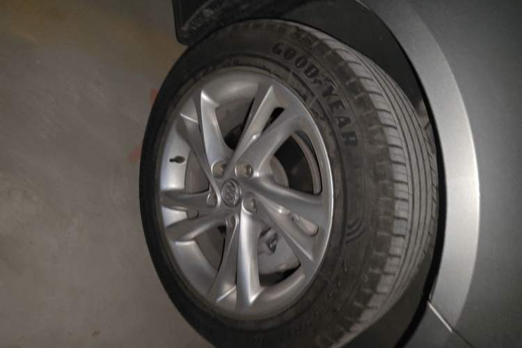 Used Buick Regal 2023 552T Smart Enjoyment Version Right Front Wheel Hub
