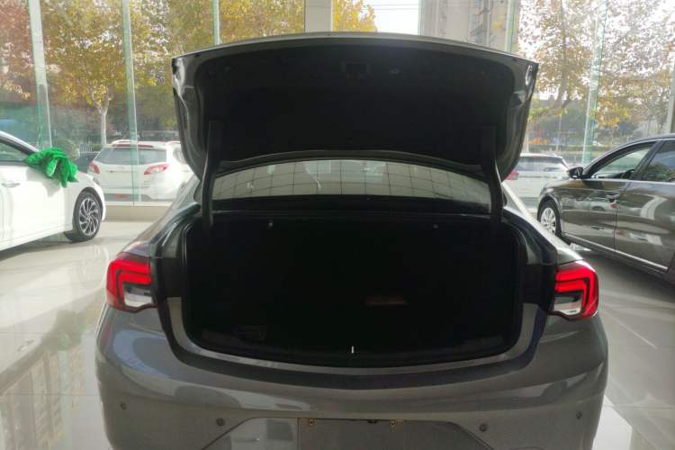 Used Buick Regal 2023 552T Smart Enjoyment Version Trunk