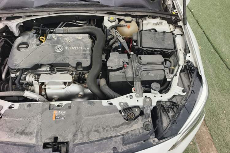 Used Buick Regal 2023 552T Smart Enjoyment Version Engine Bay Left