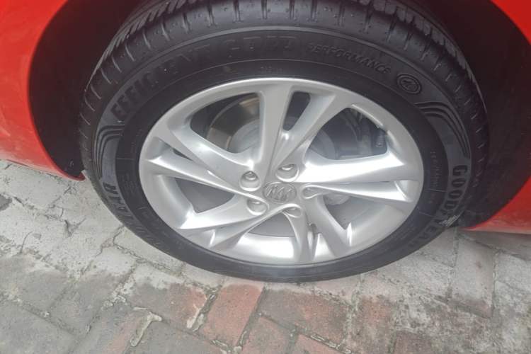 Used Buick Regal 2023 552T Smart Enjoyment Version Right Rear Wheel Hub