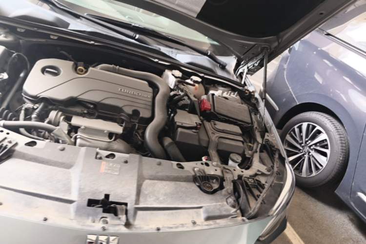 Used Buick Regal 2023 552T Smart Enjoyment Version Engine Bay Left