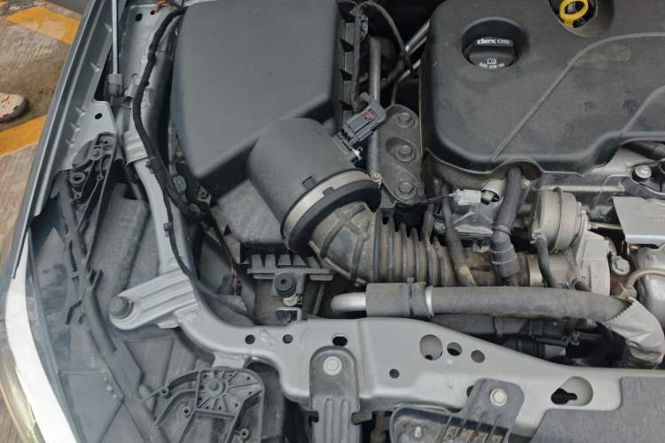 Used Buick Regal 2023 552T Smart Enjoyment Version Engine Bay Right