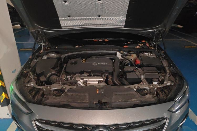 Used Buick Regal 2023 552T Smart Enjoyment Version Engine Bay