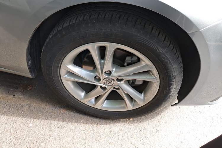 Used Buick Regal 2023 552T Smart Enjoyment Version Right Front Wheel Hub