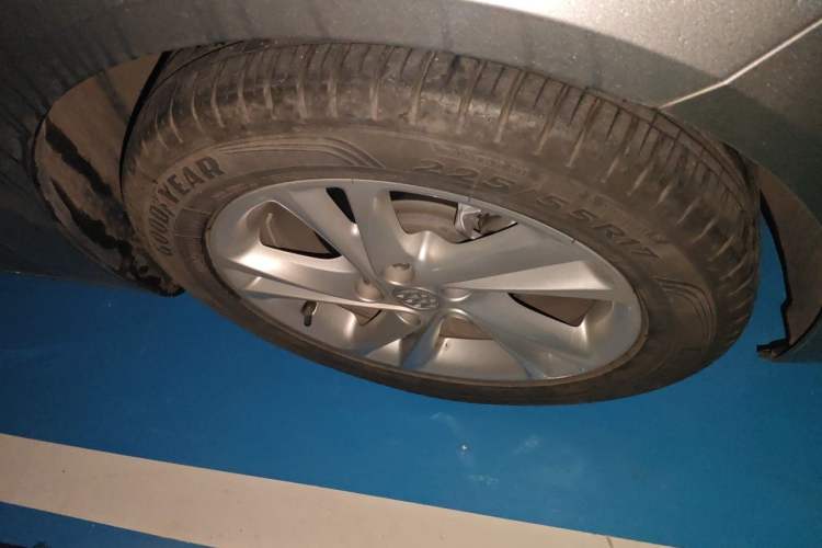 Used Buick Regal 2023 552T Smart Enjoyment Version Right Front Wheel Hub